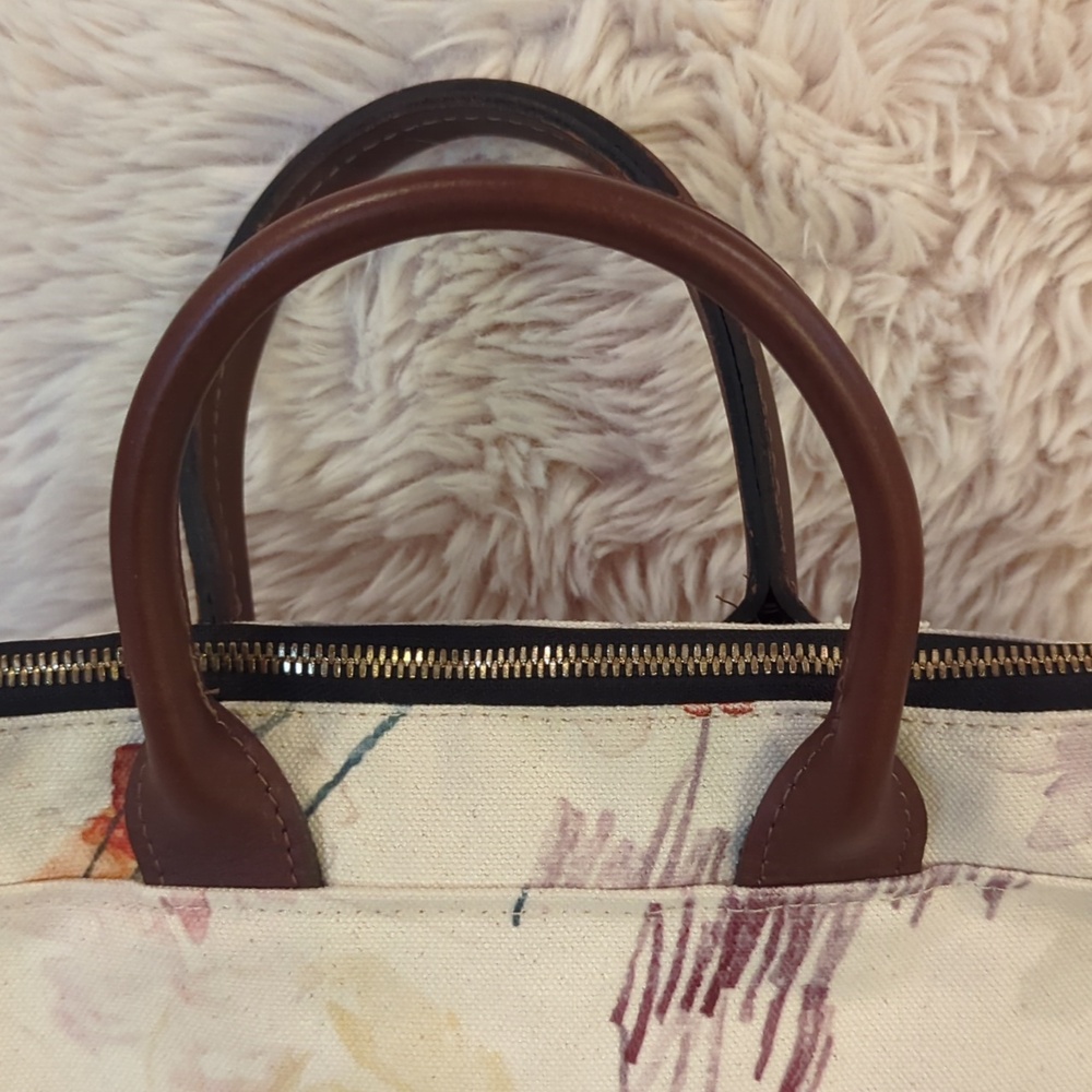 R. Riveter Otto Crossbody Floral Print Purse - Picture 5 of 14